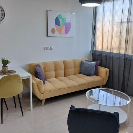 תות Apartment Beersheba Екстериор снимка